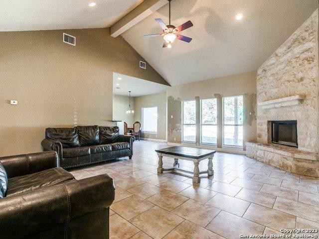 Midnight Dr, San Antonio, TX 78260