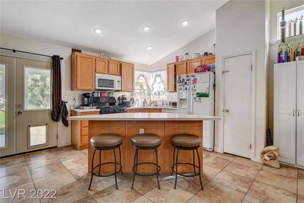Frangipani Ct, North Las Vegas, NV 89031