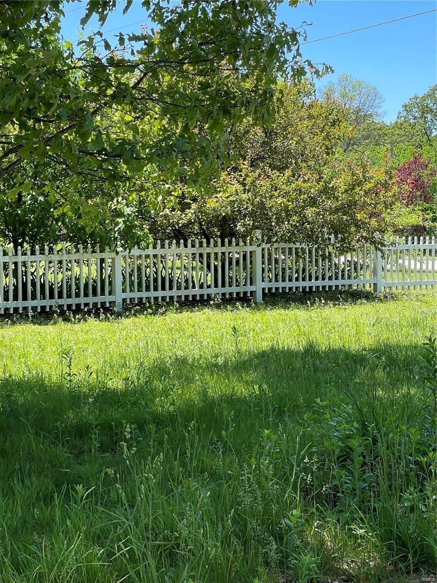 Canuck Ln, Dixon, MO 65459