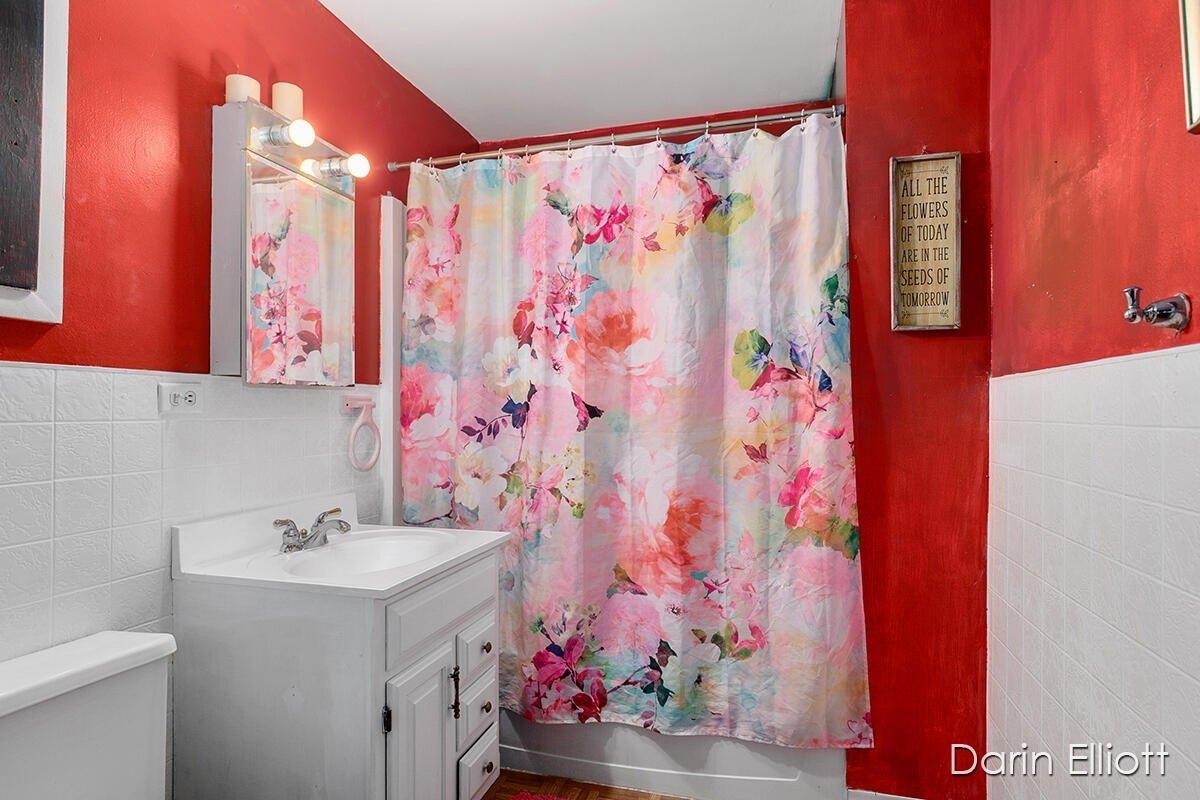 N Main St, Woodland, MI 48897