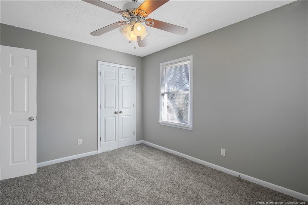 Ashton Rd, Fayetteville, NC 28304
