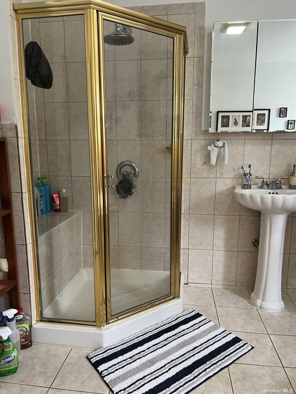 S 28th St, Wyandanch, NY 11798