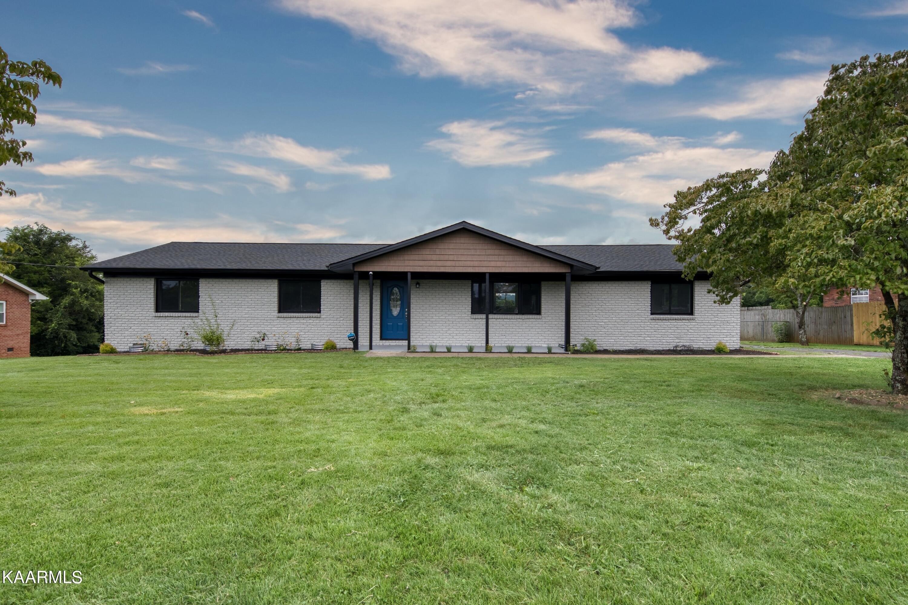 Temple Acres Dr, Knoxville, TN 37938