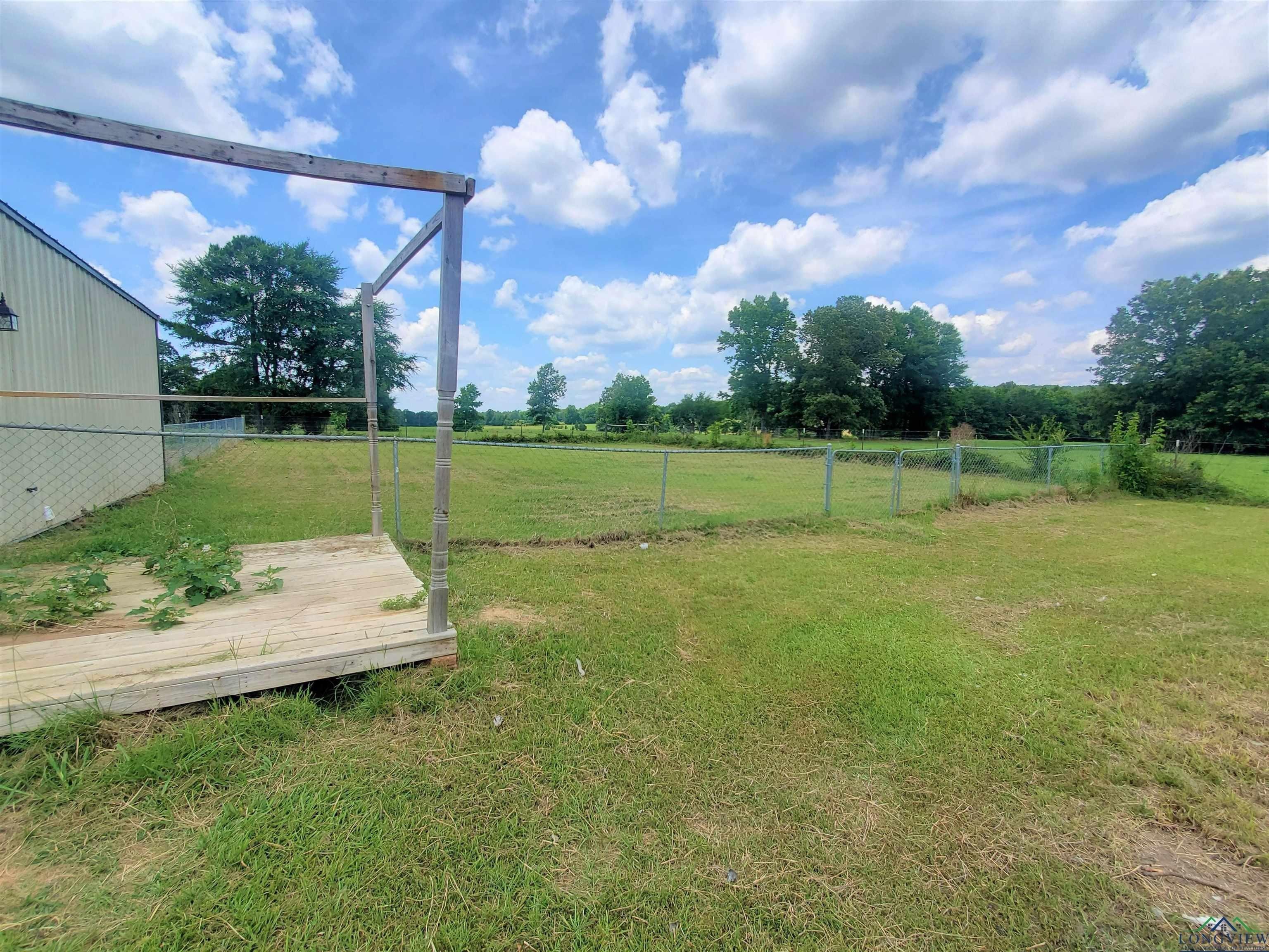 County Road 314 S, Laneville, TX 75667