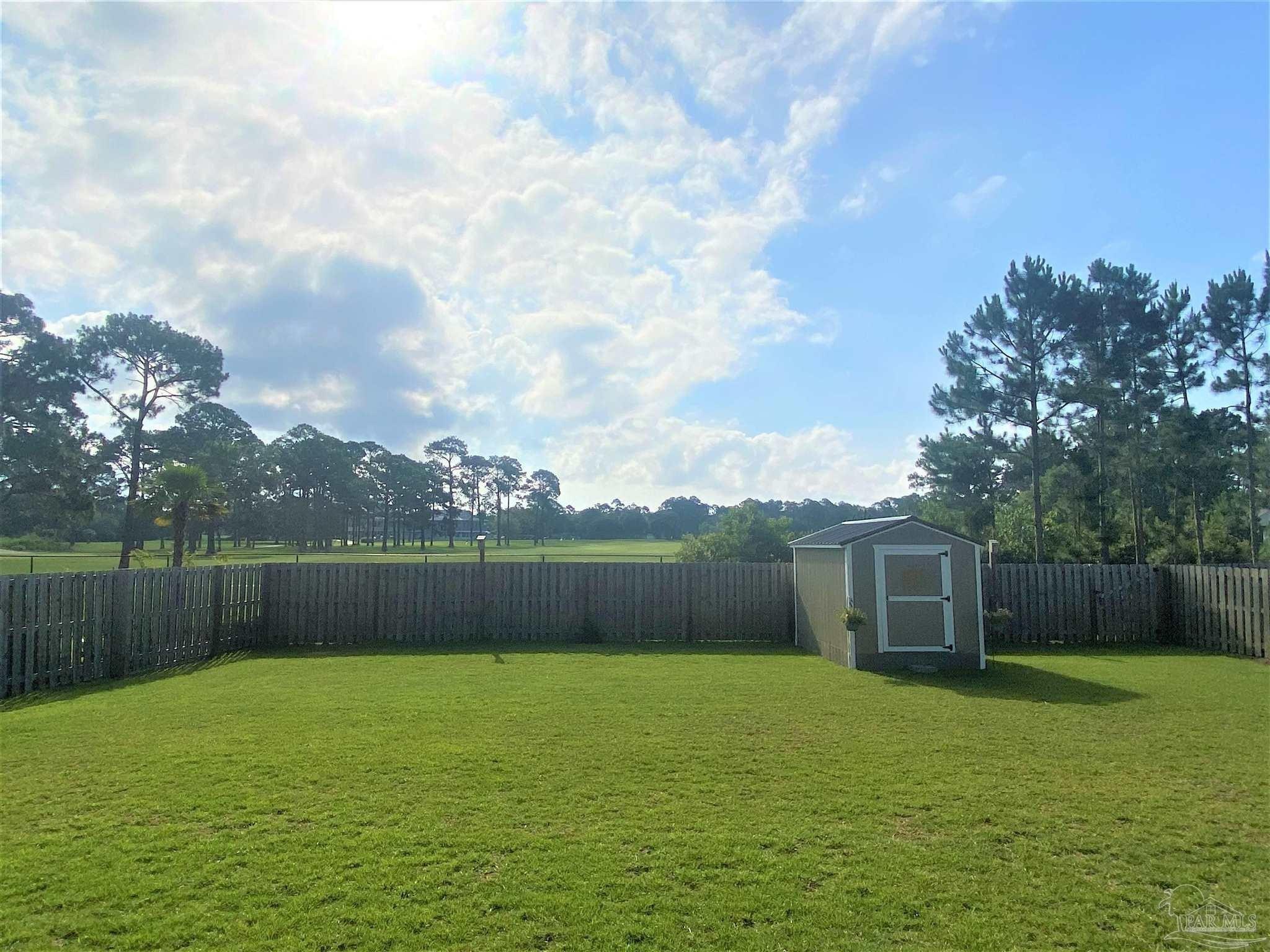 Hogan Dr, Gulf Shores, AL 36542