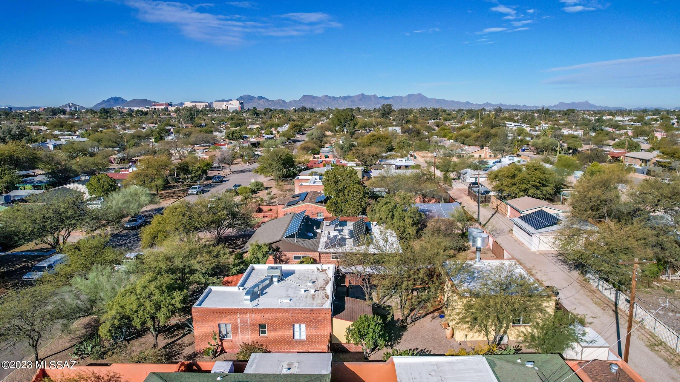E Waverly St, Tucson, AZ 85716