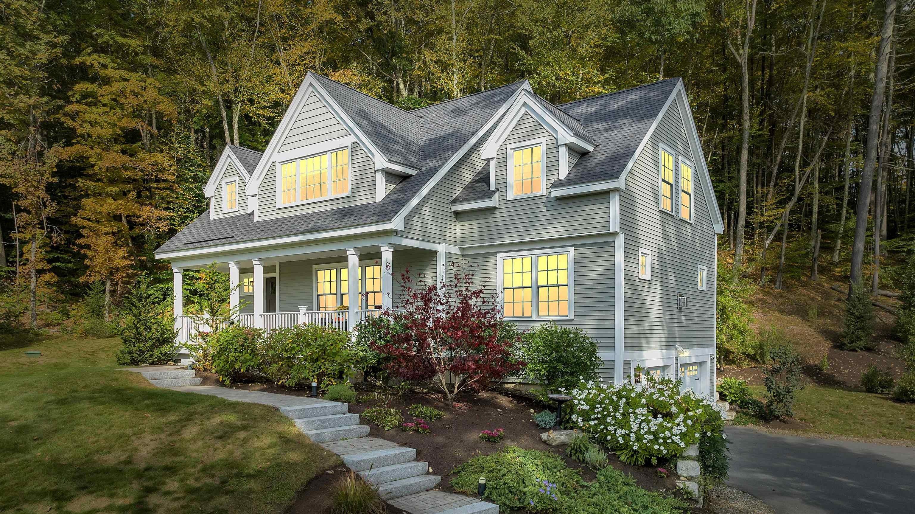 Hayden Pl, Newmarket, NH 03857