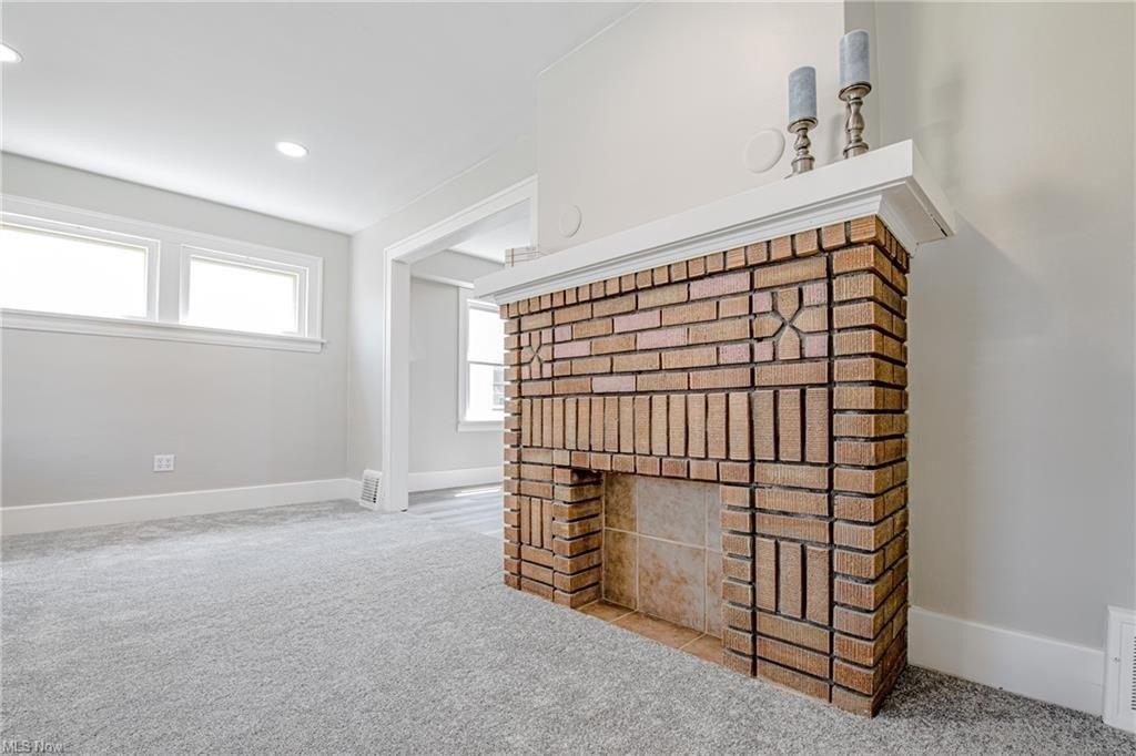 Wadsworth Ave, Cleveland, OH 44125