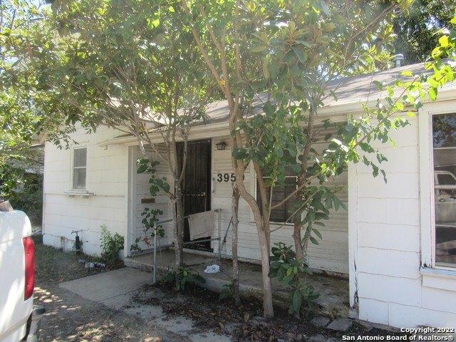 S Walters, San Antonio, TX 78223