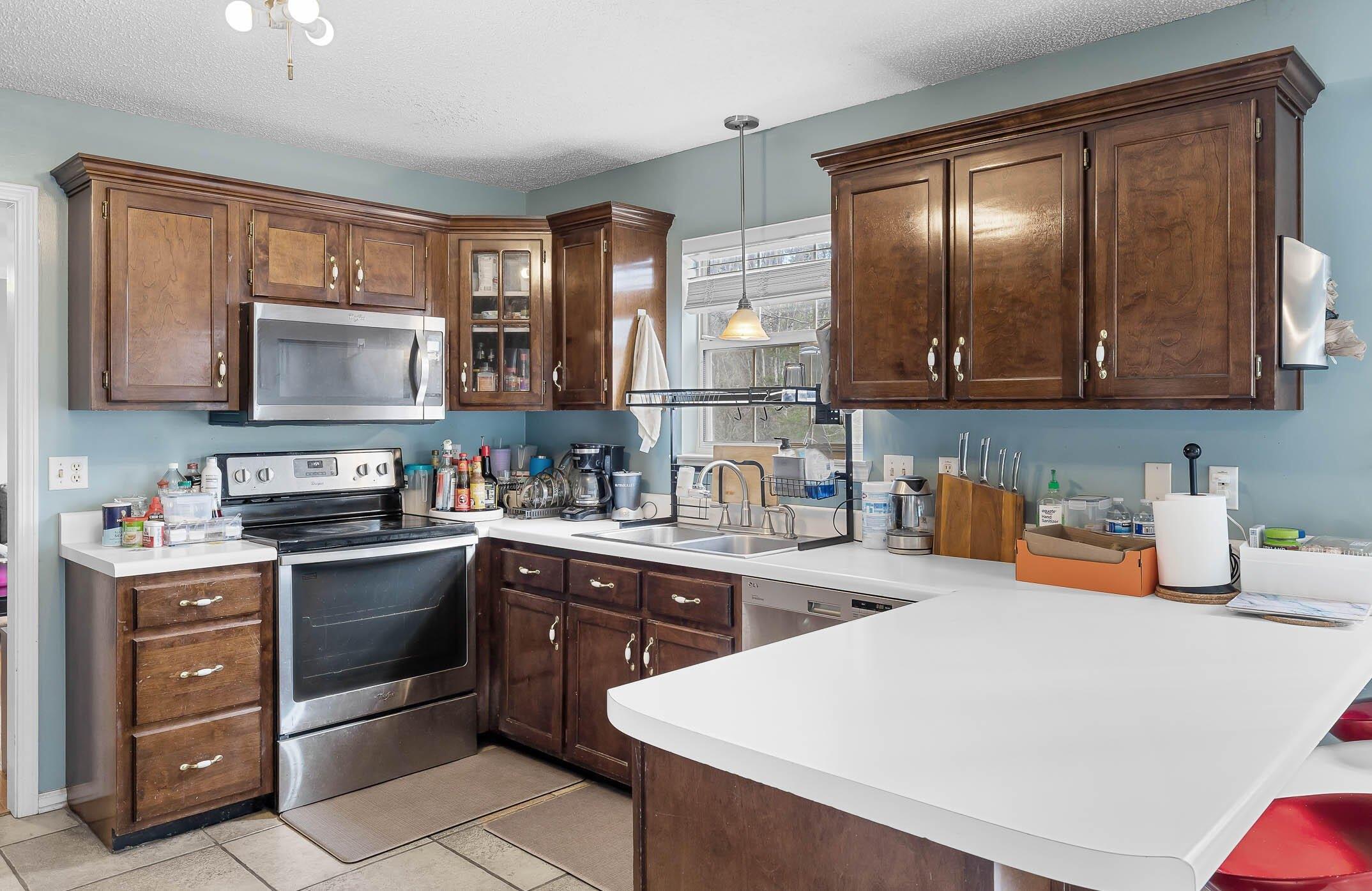 Howell Mill Dr, Chattanooga, TN 37421