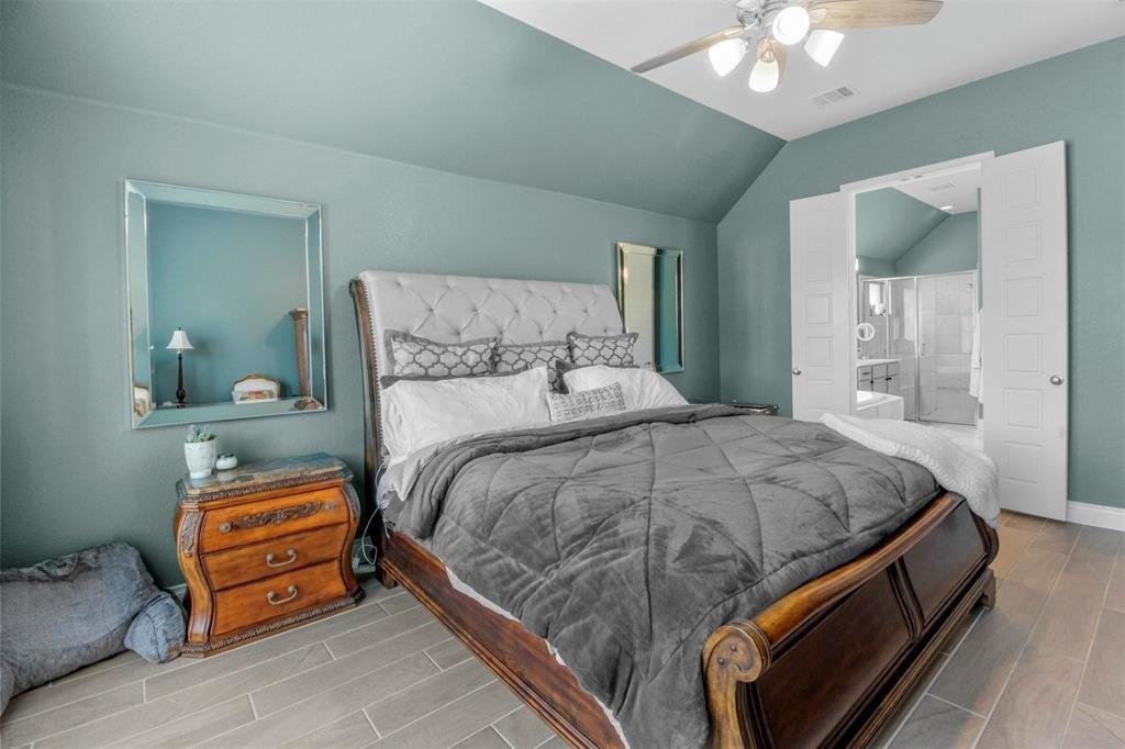 Quail Hollow Ave, Denton, TX 76210