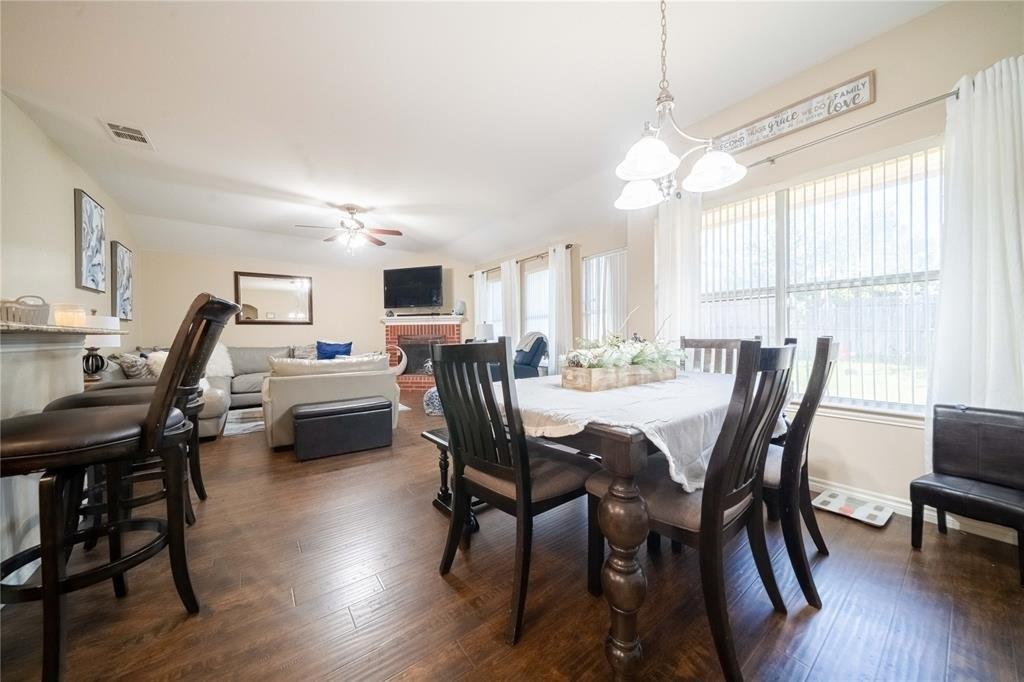 Maple Terrace Dr, Mansfield, TX 76063