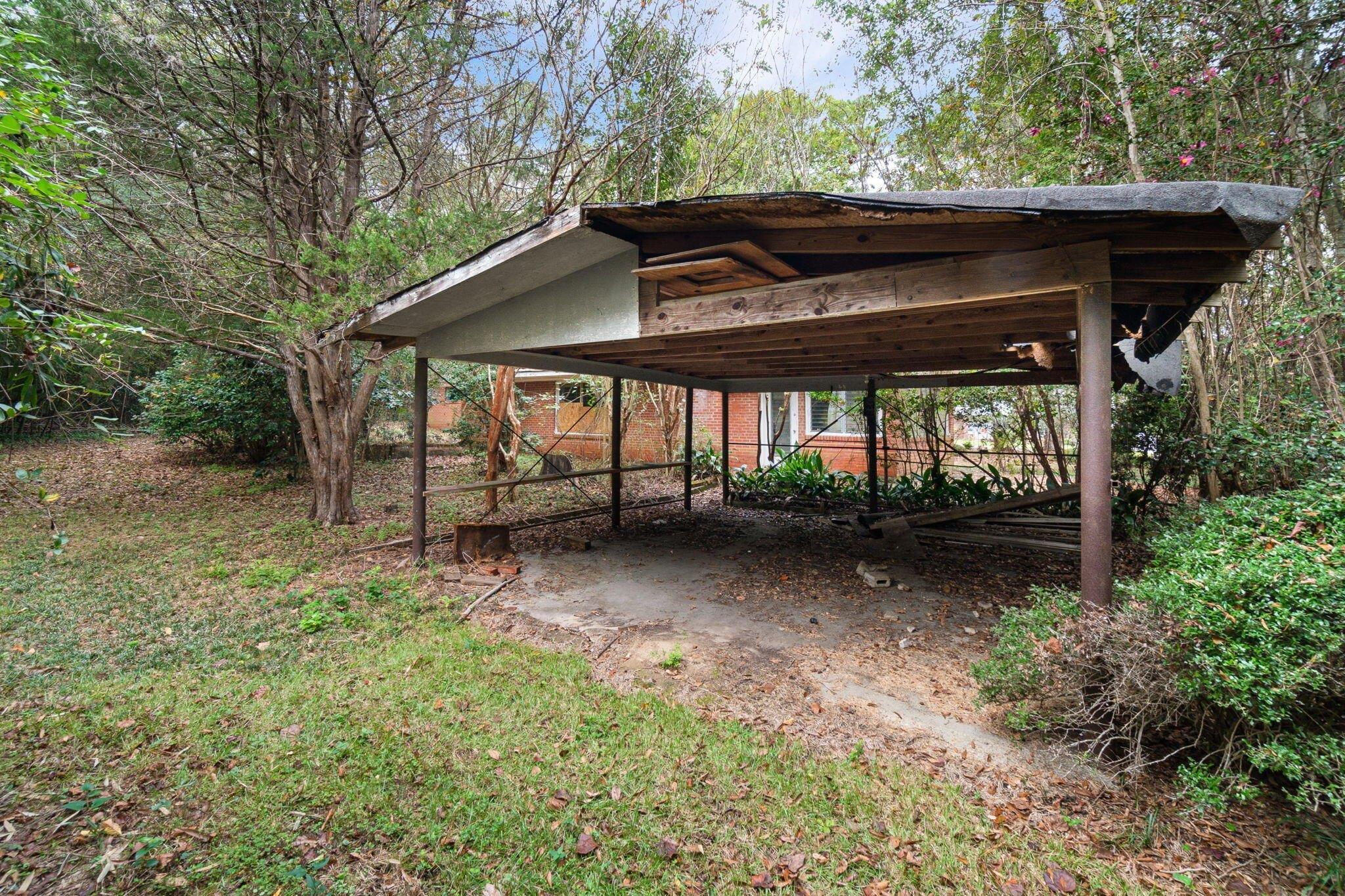 Rosewood Dr, Hattiesburg, MS 39401