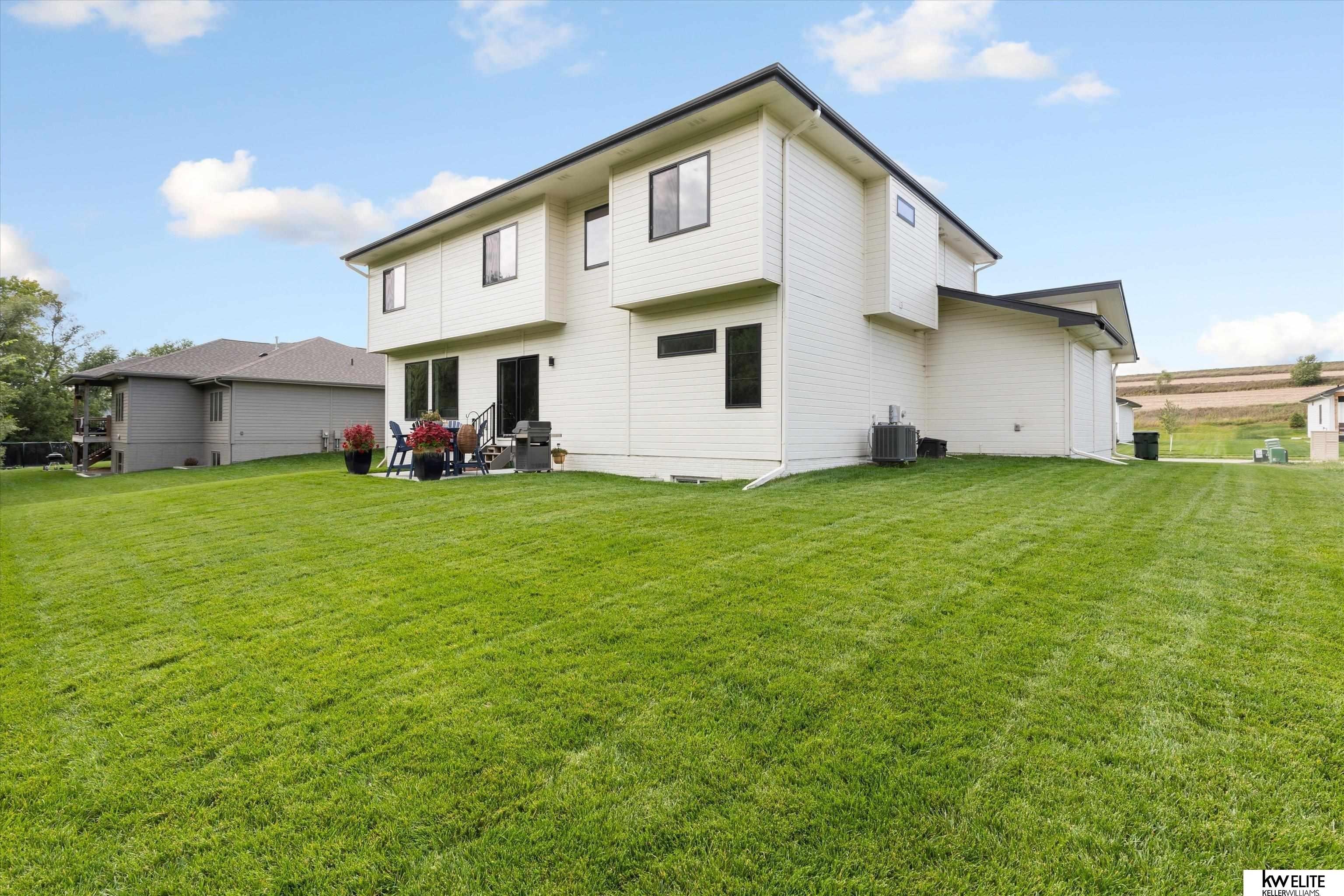 N 161st Ave, Bennington, NE 68007