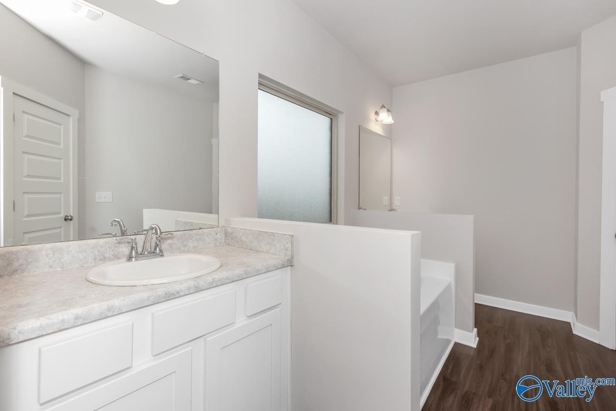 Valley Ridge Rd, Madison, AL 35756
