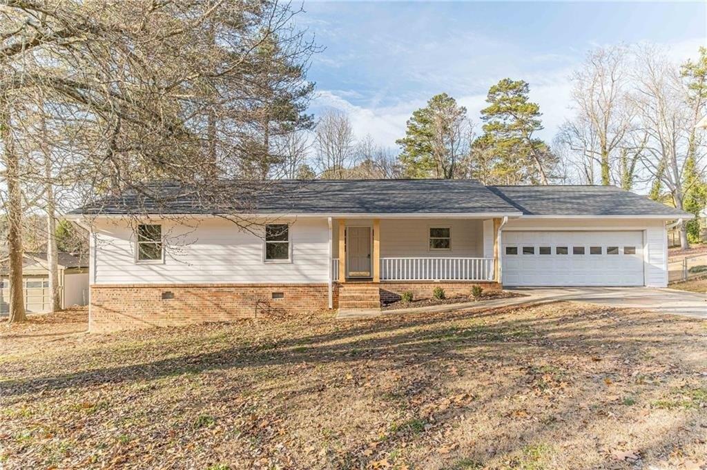 Birchwood Trl, Snellville, GA 30078
