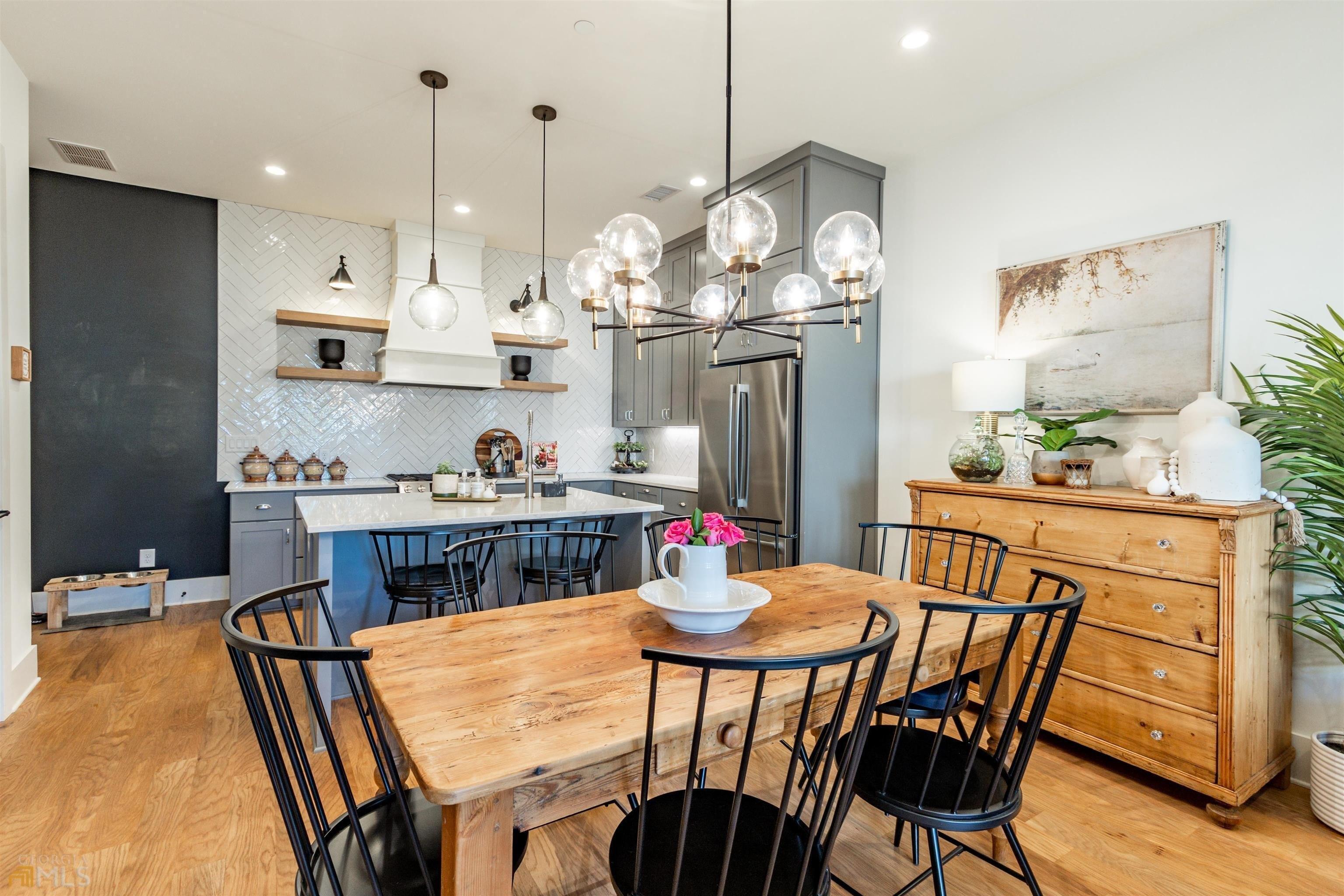 Juniper Ln, Fayetteville, GA 30214