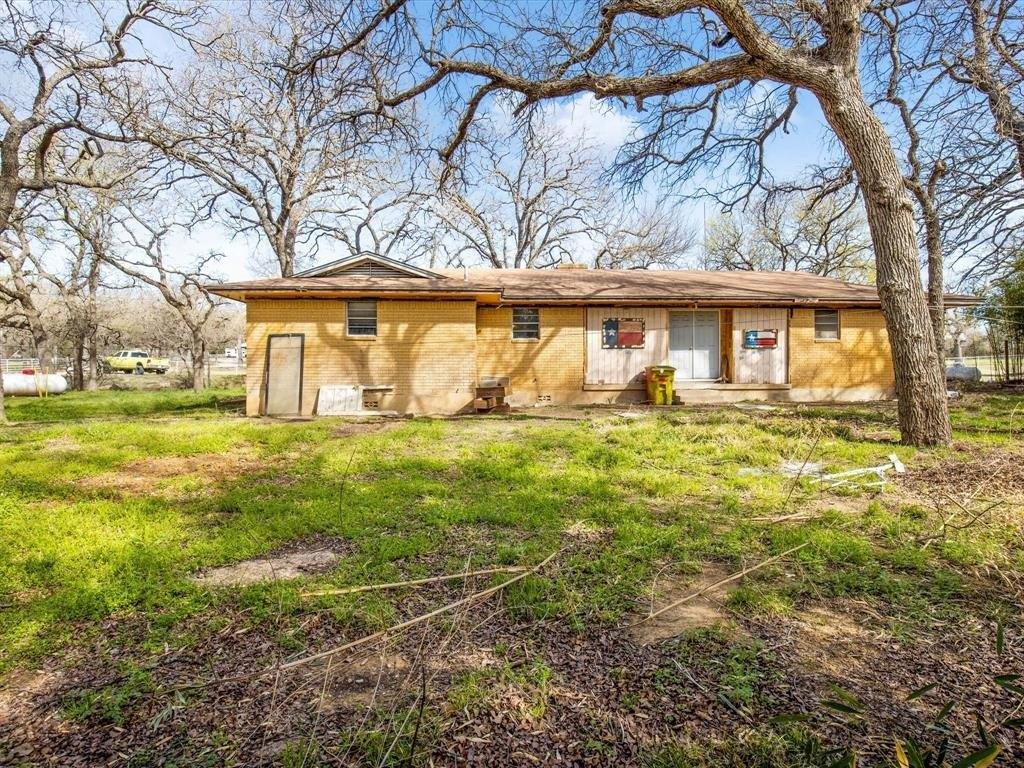 N Oak Ave, Mineral Wells, TX 76067