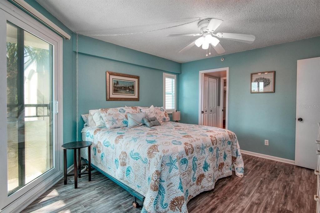 Gulf Blvd, Indian Rocks Beach, FL 33785