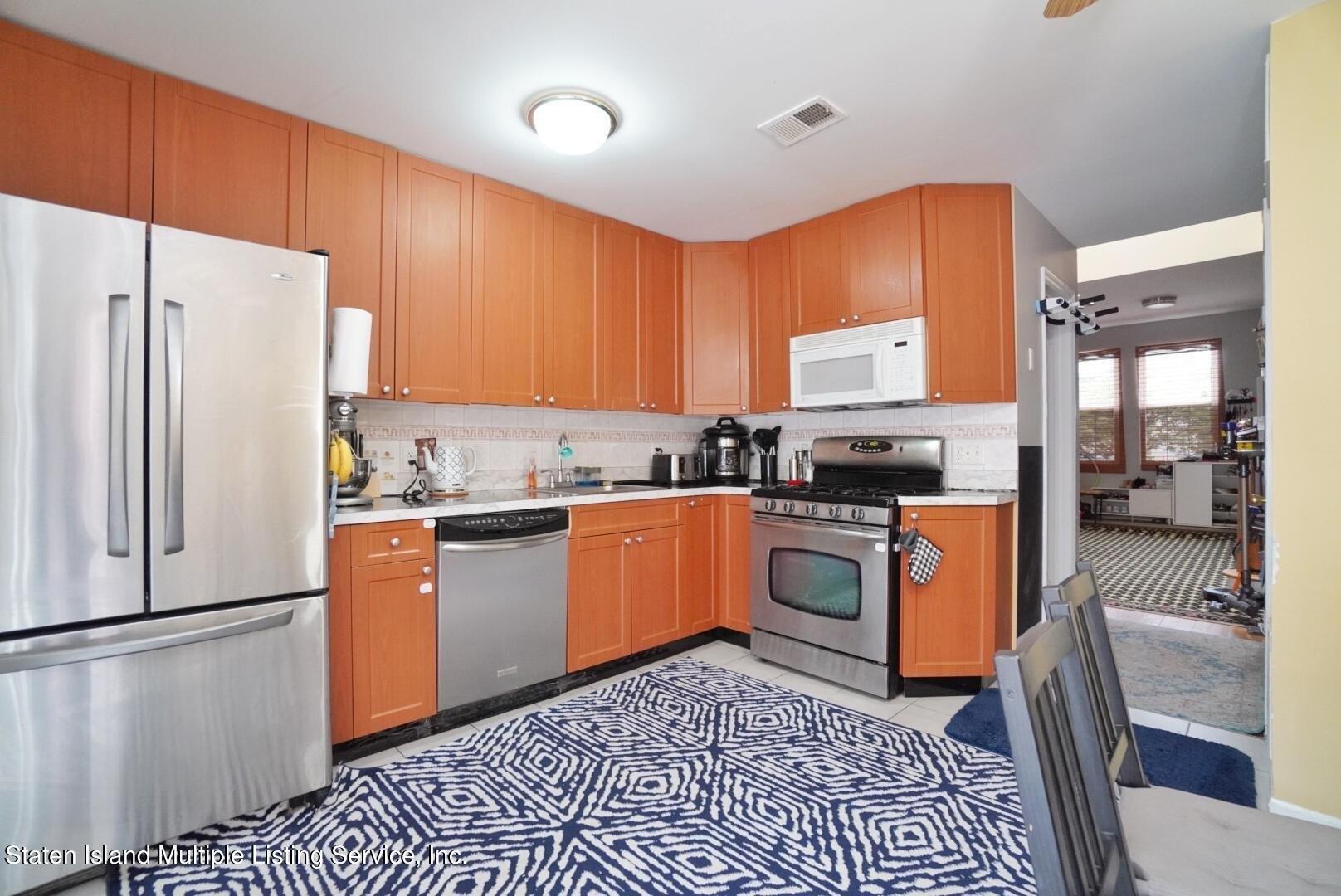 Amherst Ave, Staten Island, NY 10306