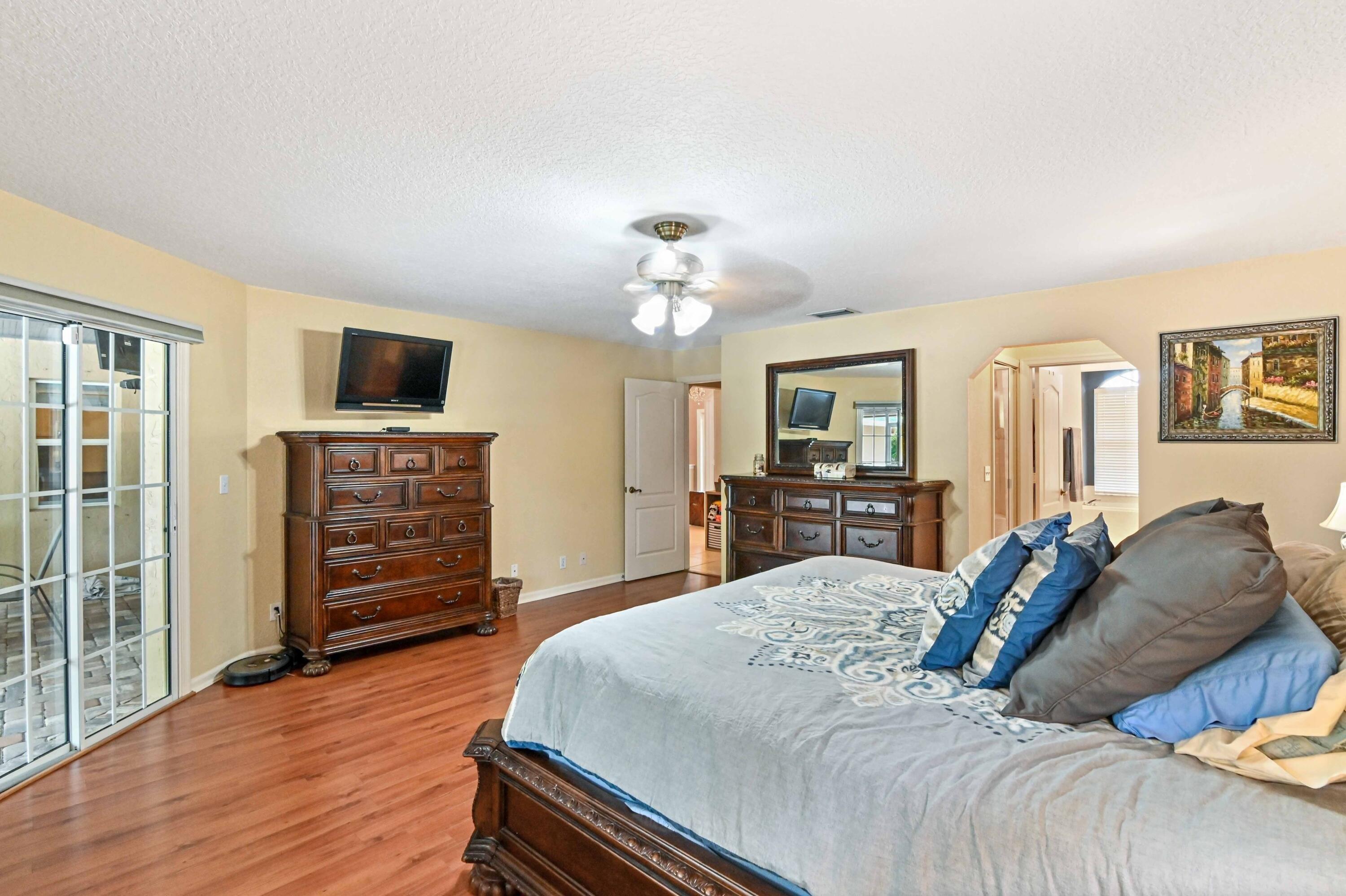 Temple Blvd, Loxahatchee, FL 33470