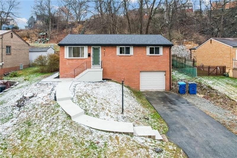 Saint Croix Dr, Pittsburgh, PA 15235