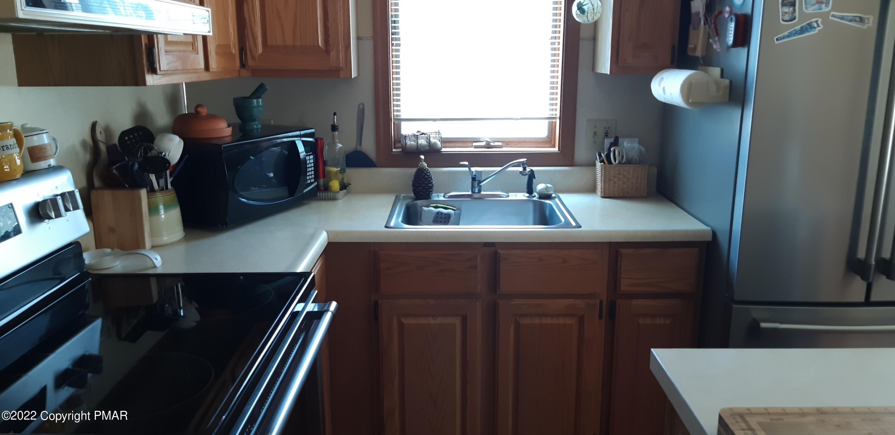 Tepee Dr, Pocono Lake, PA 18347