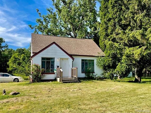 Davison Rd, Lapeer, MI 48446