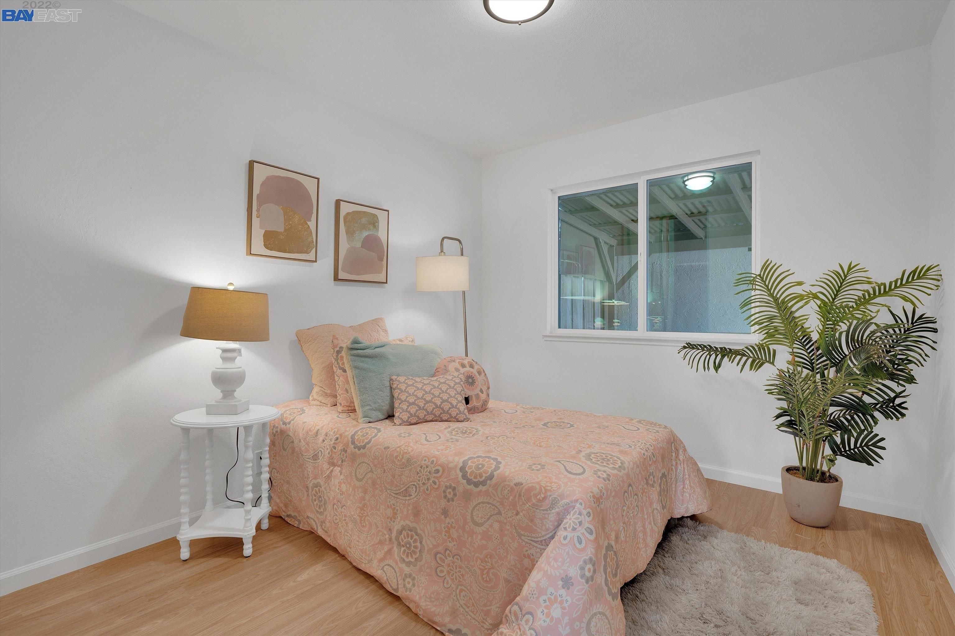 Pluto Way, Union City, CA 94587