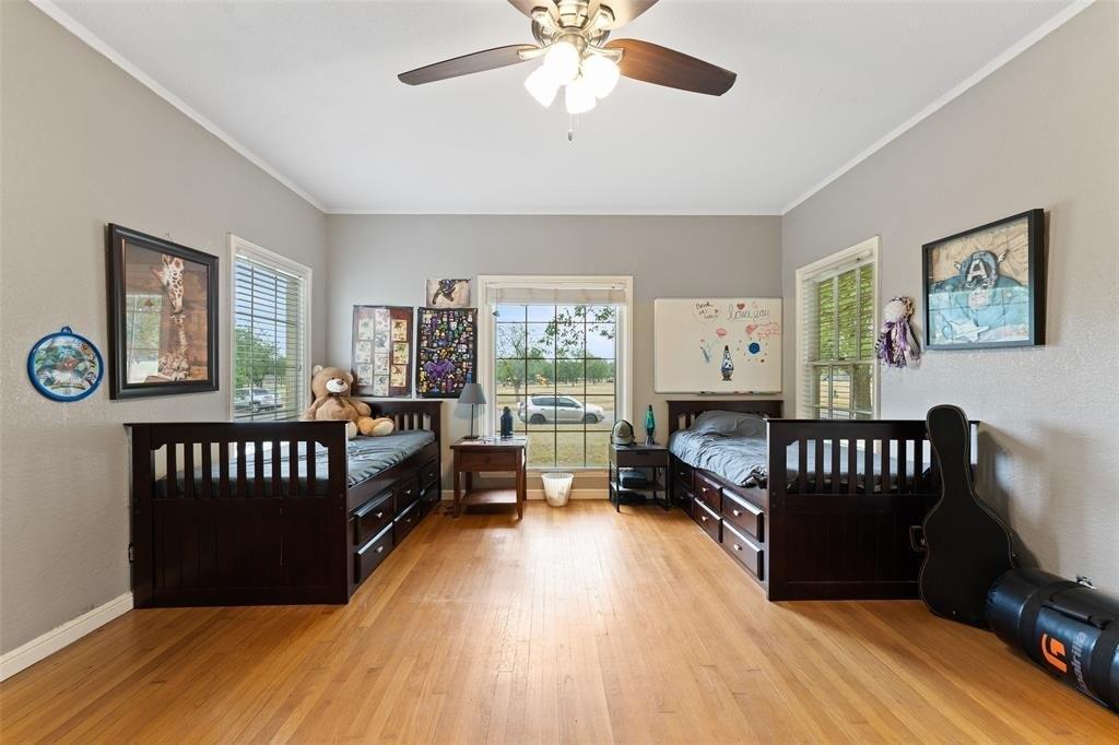 1st St, Brownwood, TX 76801