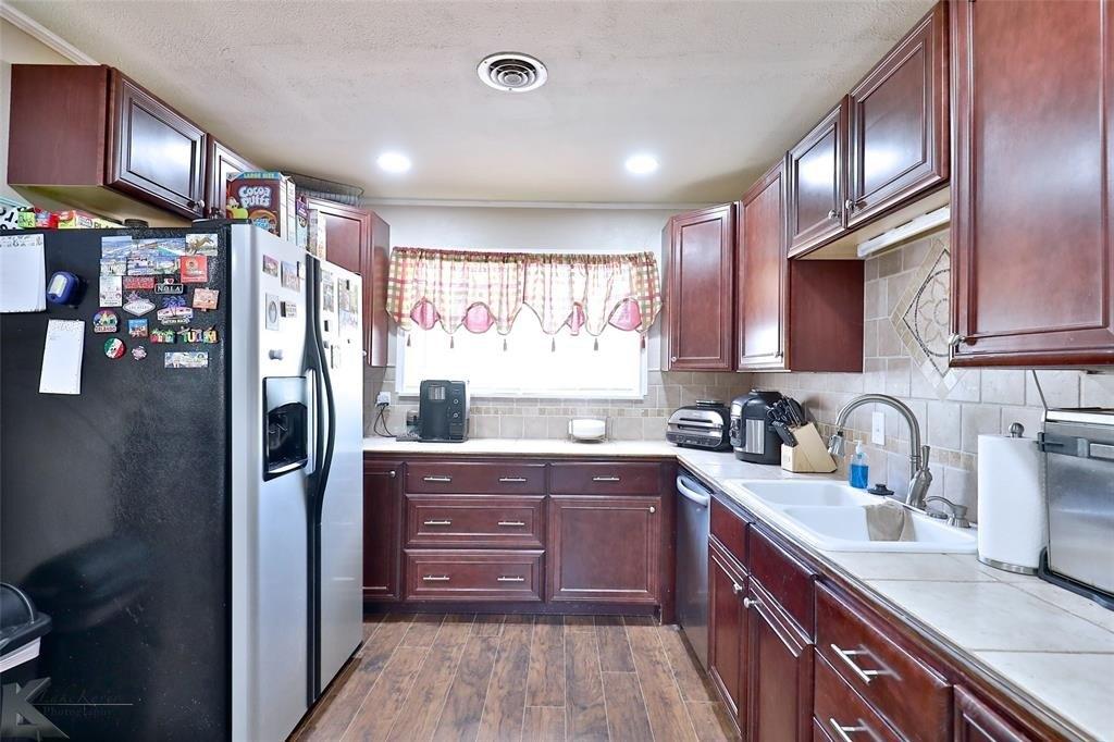Bennett Dr, Abilene, TX 79605
