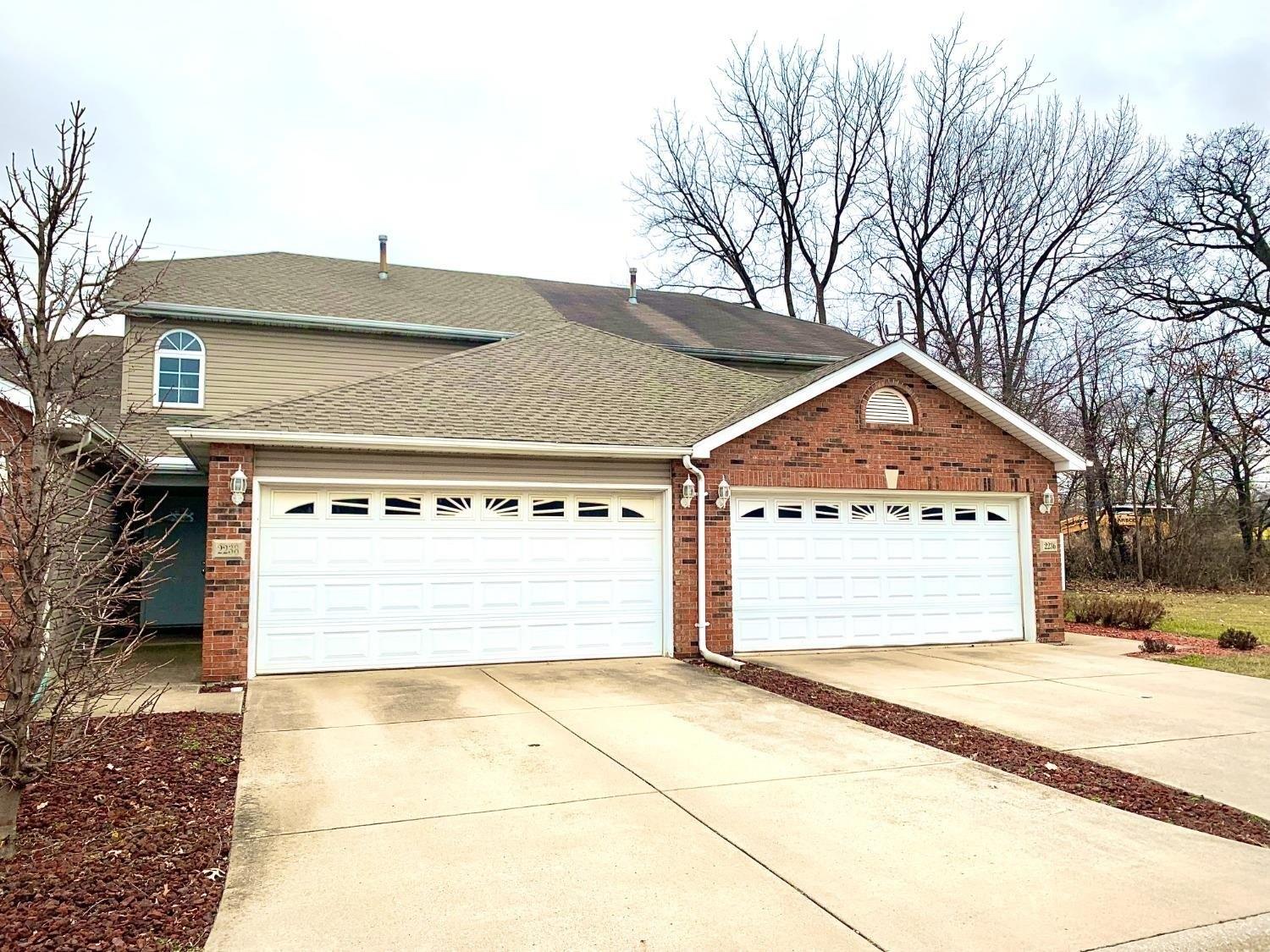 Sandcastle Dr, Dyer, IN 46311