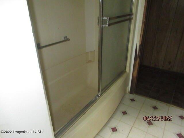 Stony Hollow Dr, Tobyhanna, PA 18466