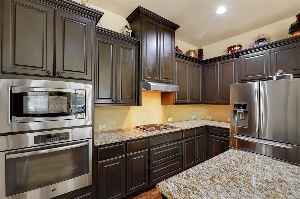 Nueces Dr, Irving, TX 75039