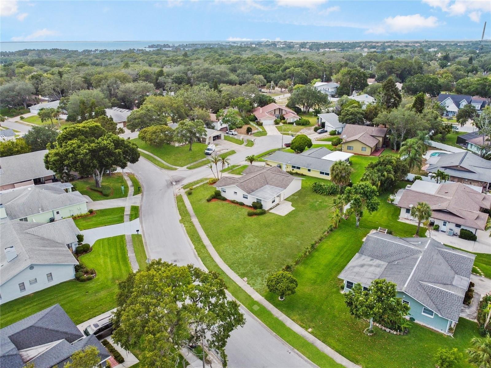 Sanibel Ct, Tarpon Springs, FL 34689