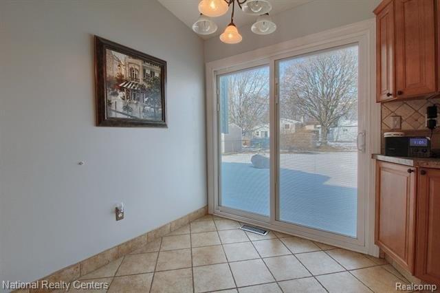 Dillingham St, Westland, MI 48186