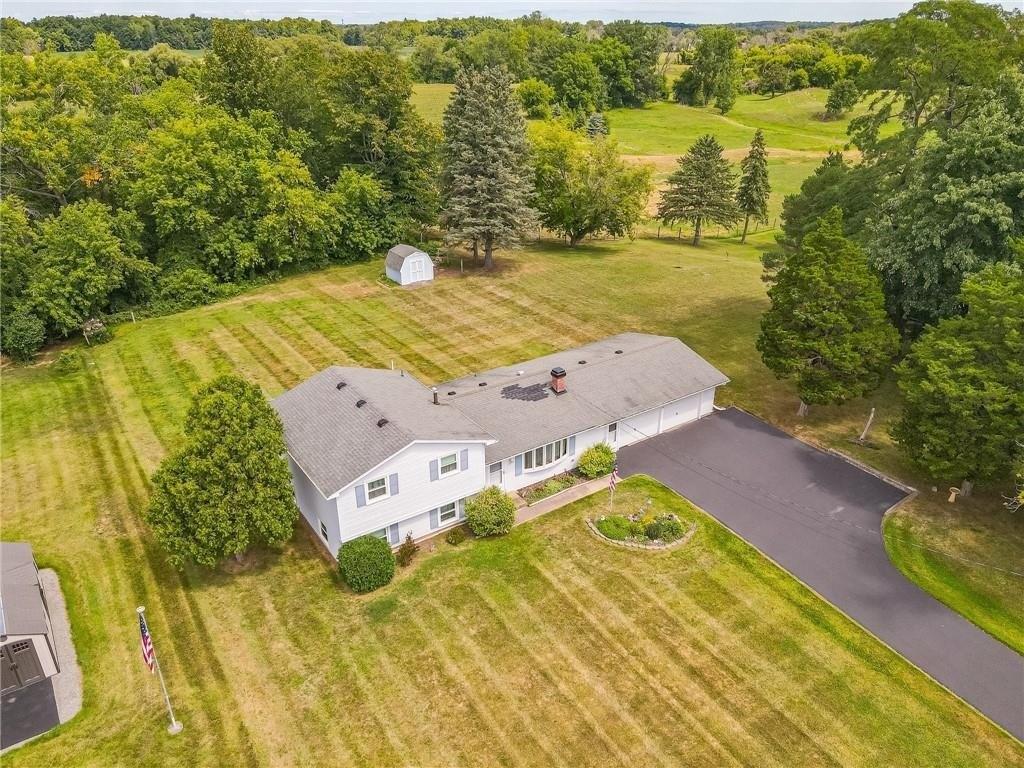 Parma Center Rd, Hilton, NY 14468