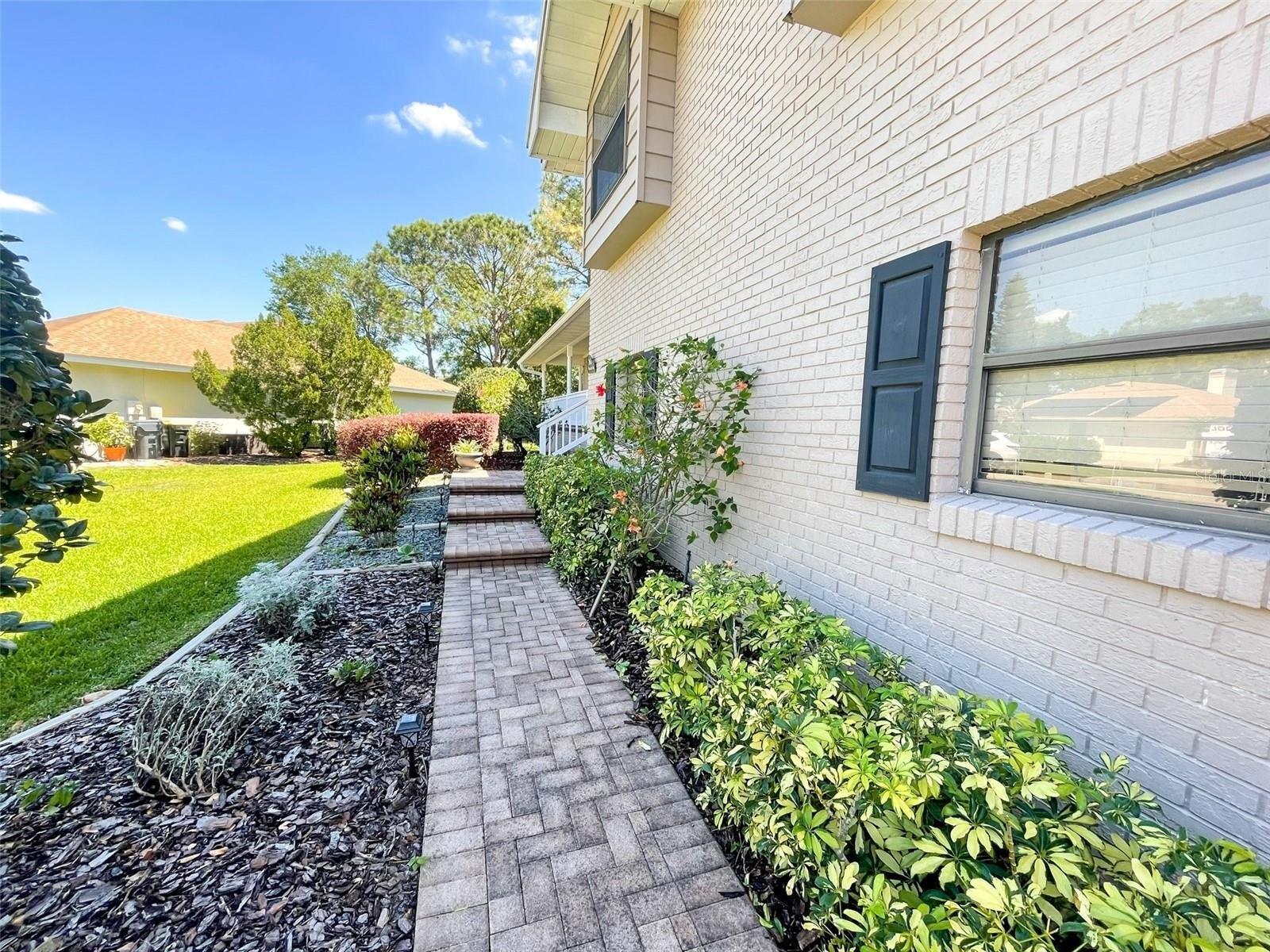 Beauchamp Ct, Winter Haven, FL 33884