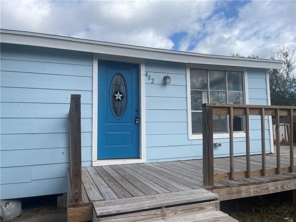Scott Dr, Corpus Christi, TX 78408