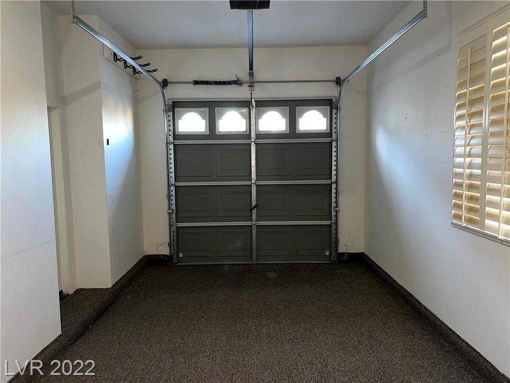 Garden Shower Pl, Las Vegas, NV 89135