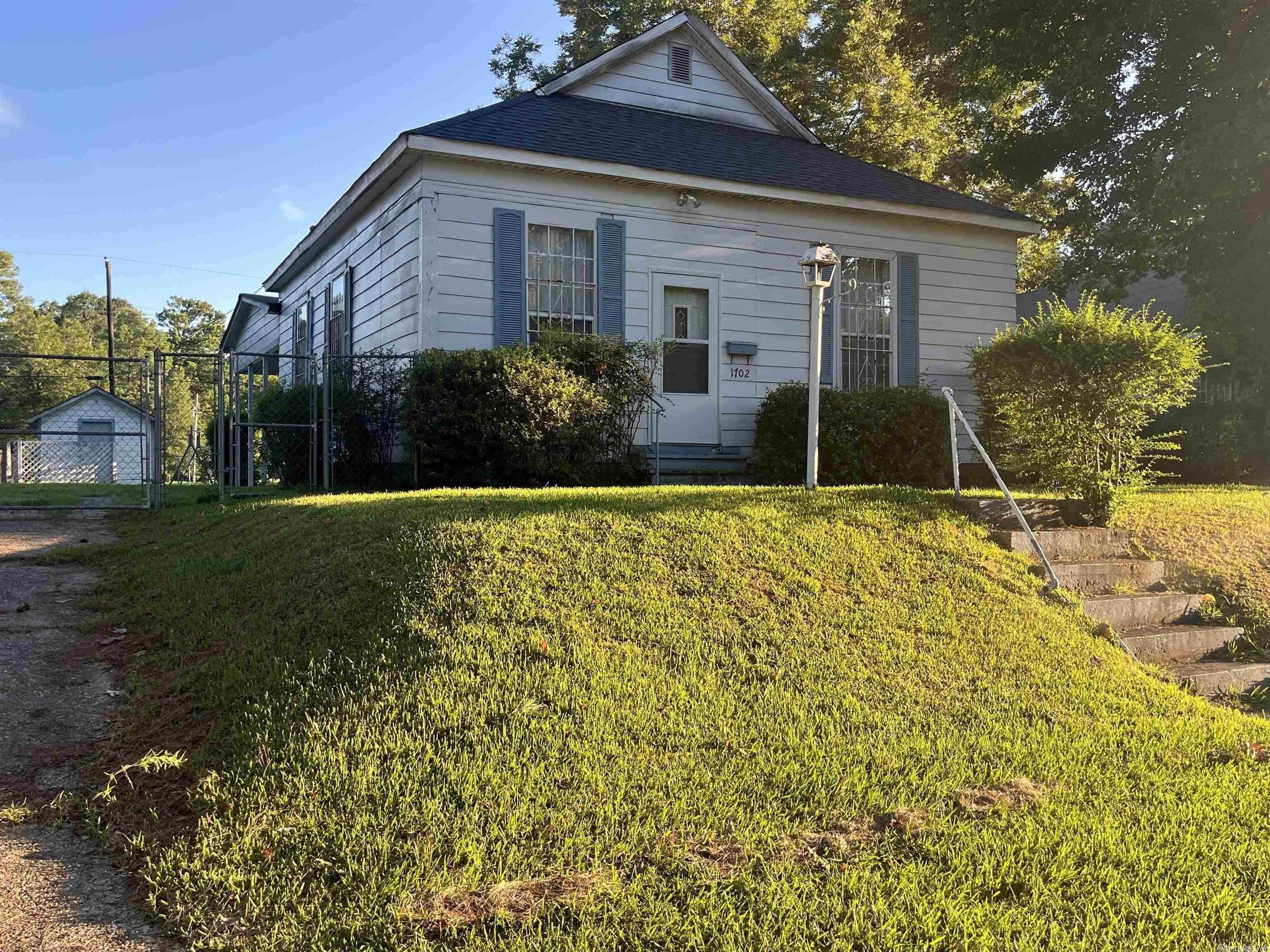 W 15th Ave, Pine Bluff, AR 71603