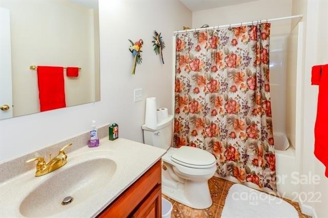 Big Cedar Dr, Rutherfordton, NC 28139