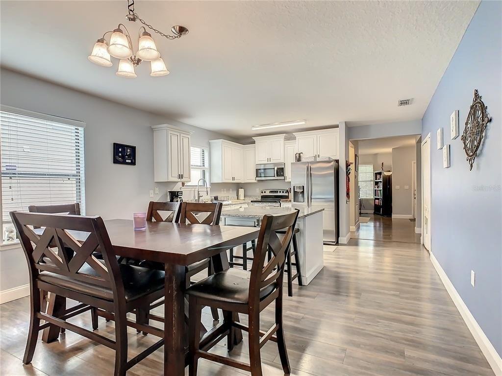 Vineyard Cir, Sanford, FL 32771