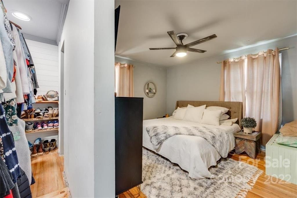 Lantana Ave, Charlotte, NC 28212