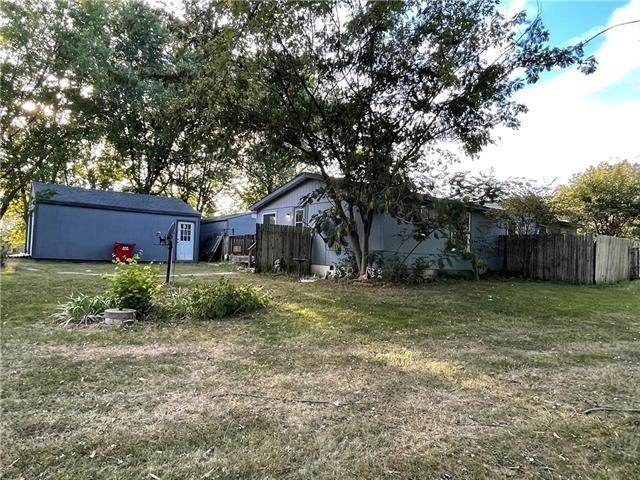 Nw 1551st Rd, Holden, MO 64040