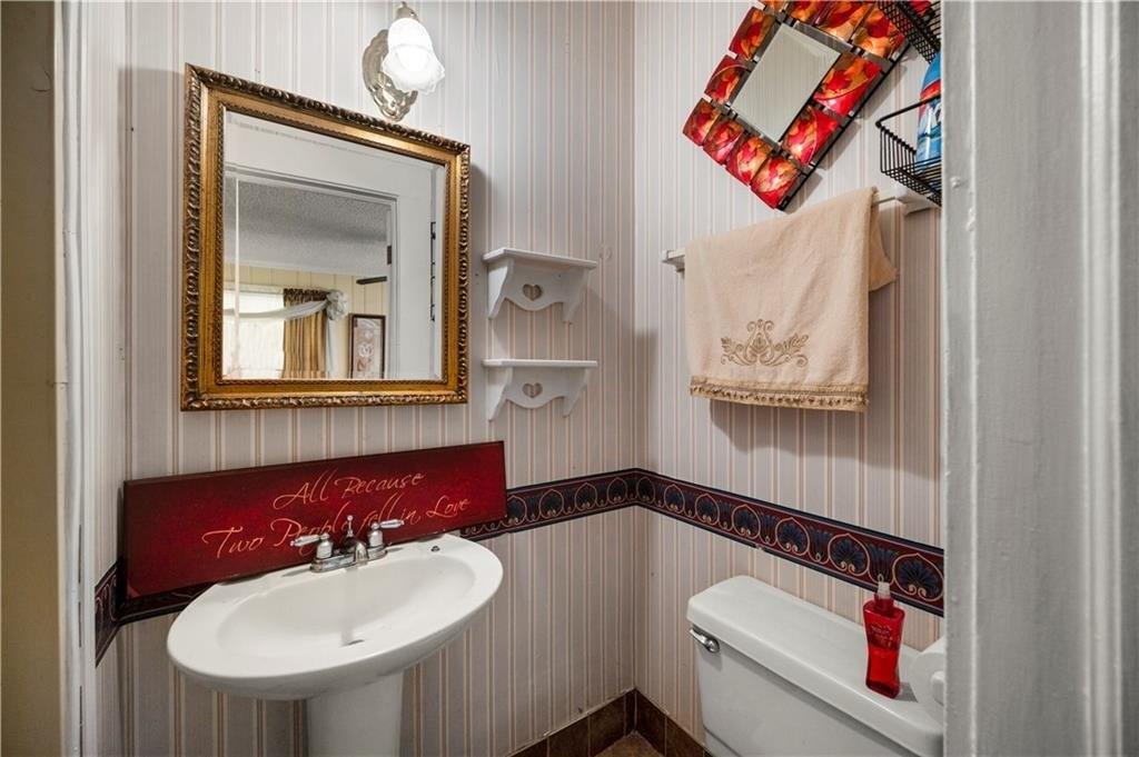 Elliott St, Alexandria, LA 71301