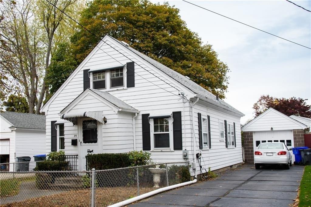 Hillview Ave, Providence, RI 02908