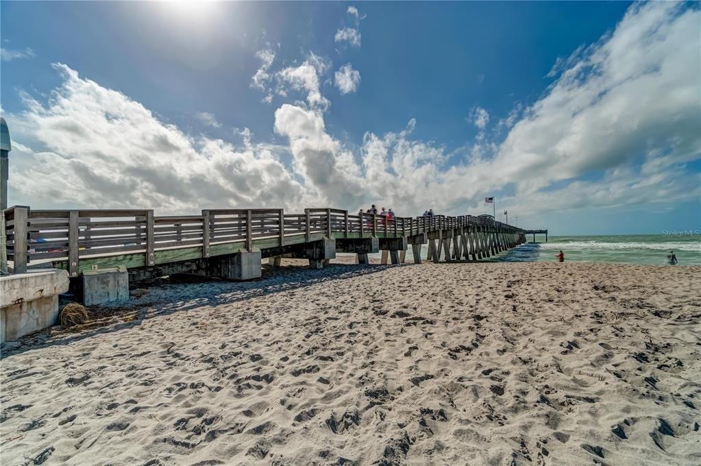 Sklar Dr W, Venice, FL 34293
