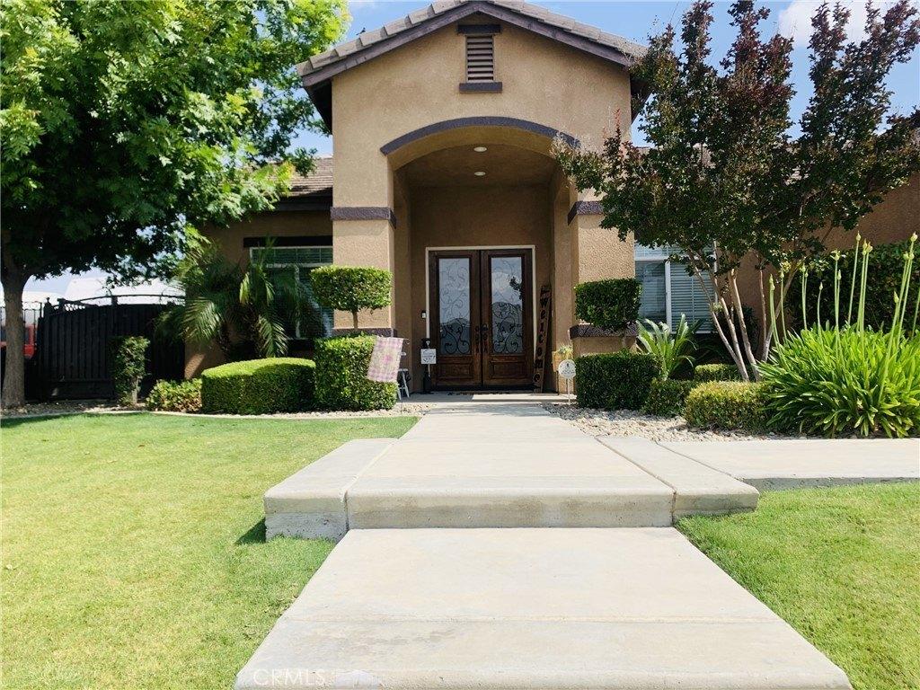 Silverthorne Dr, Bakersfield, CA 93314