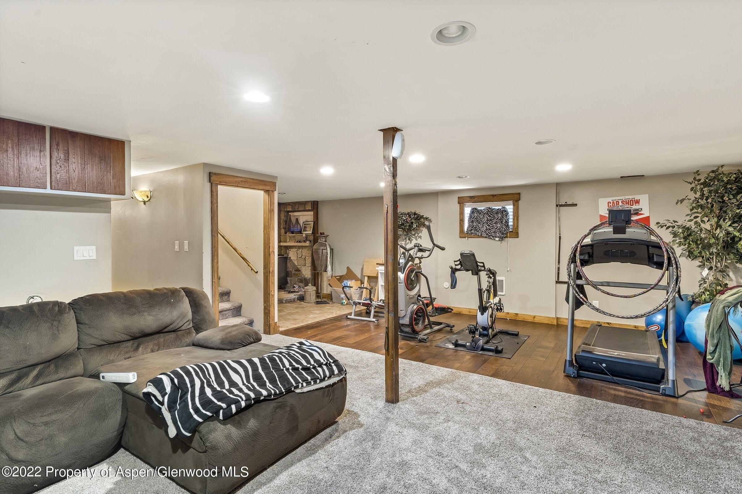 E 9th St, Craig, CO 81625
